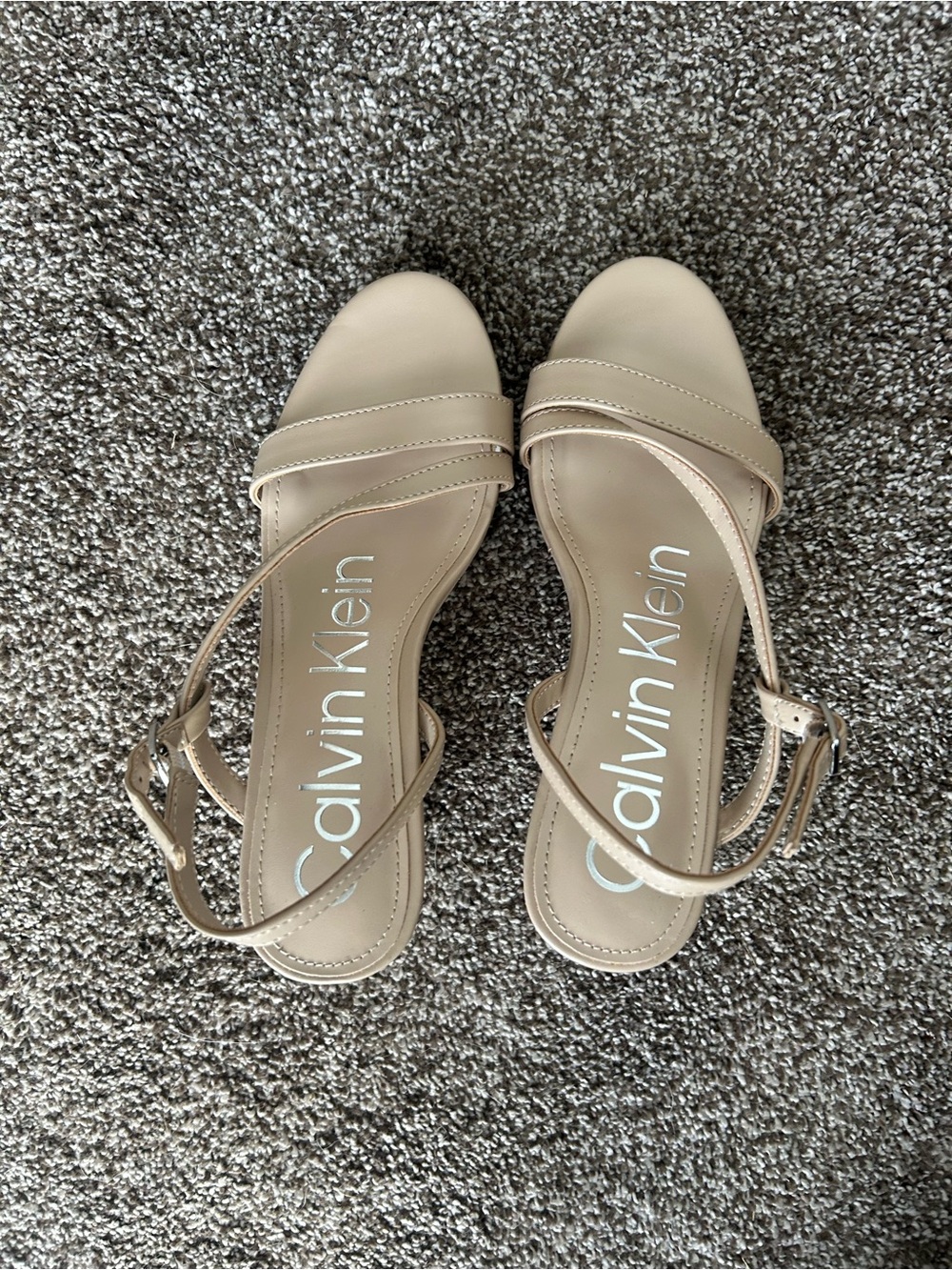 Calvin Klein Nude Beige Matte Finish  Slingback Wedge Sandals Size 6 1/2 - Picture 3 of 7